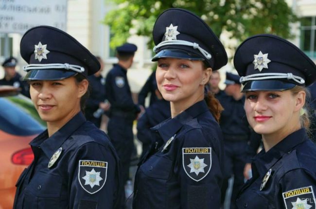 politsiya-devushki-ukraina-jpg.jpg